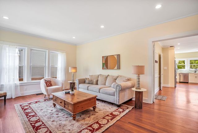 758 Mamaroneck Avenue, White Plains, NY 10605