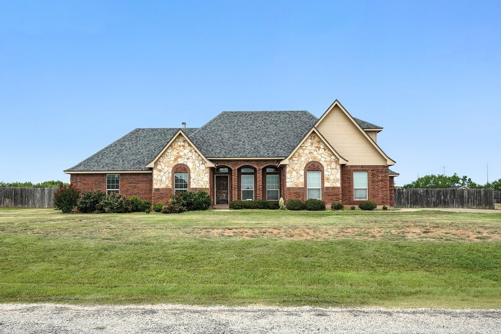 118 Latigo Trail, Abilene, TX 79606