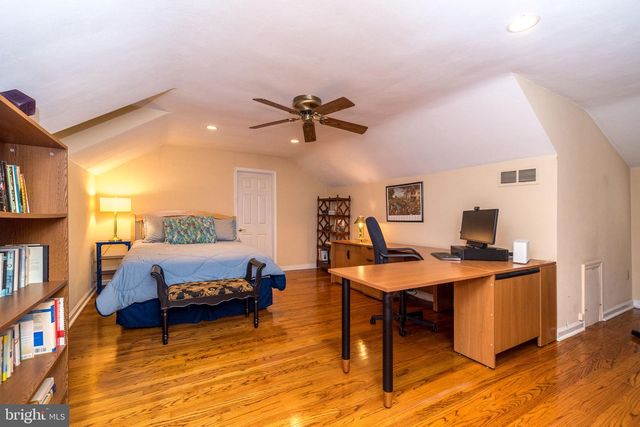 732 JOHNS LN, Ambler, PA 19002