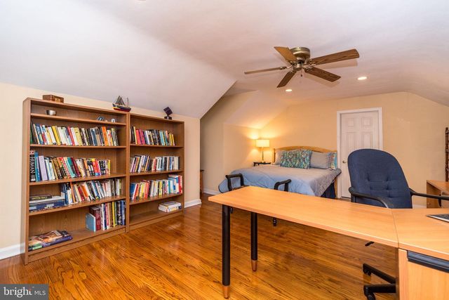 732 JOHNS LN, Ambler, PA 19002