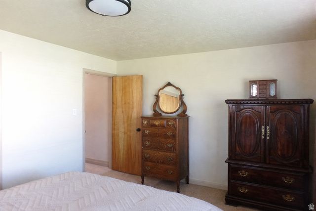 5572 S AVALON DR, Murray, UT 84107