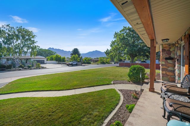 5572 S AVALON DR, Murray, UT 84107