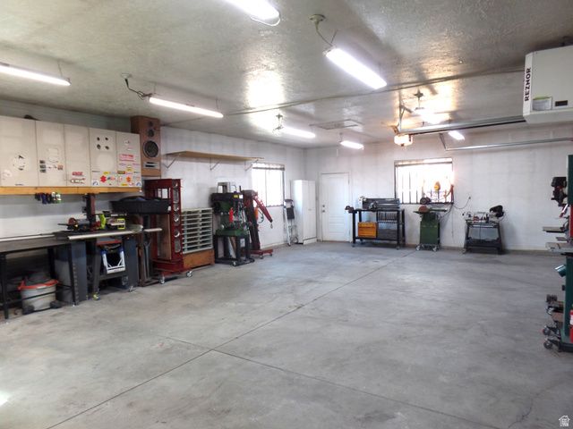 5572 S AVALON DR, Murray, UT 84107