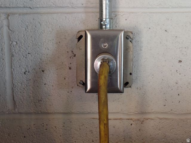 5572 S AVALON DR, Murray, UT 84107