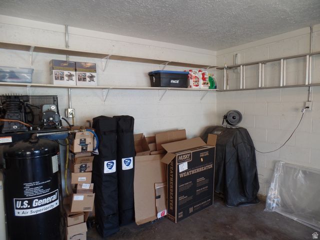 5572 S AVALON DR, Murray, UT 84107