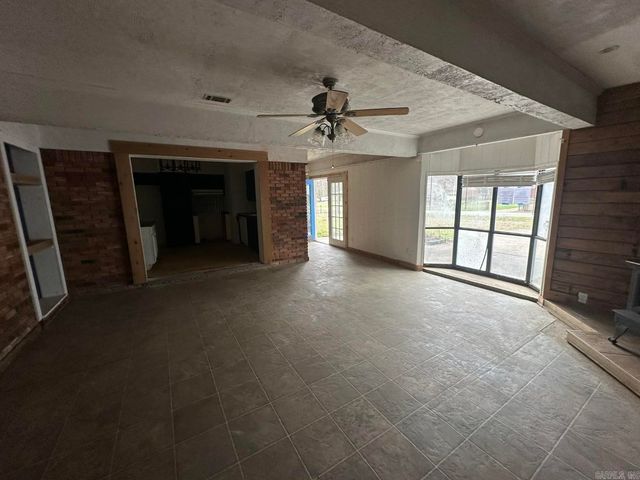 3003 Mary Drive, Pine Bluff, AR 71603