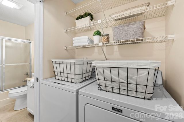 181 N Britton Creek Court, Hendersonville, NC 28789
