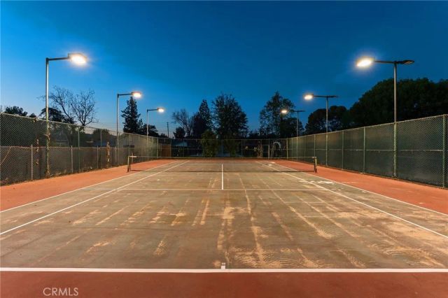 22963 Collins Street, Woodland Hills, CA 91367