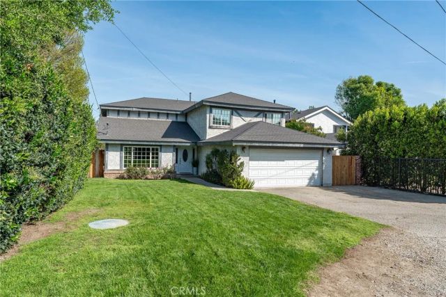 22963 Collins Street, Woodland Hills, CA 91367