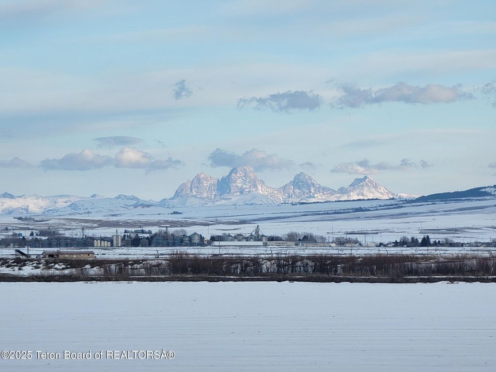 TBD N 2400 E Street, St. Anthony, ID 83445 photo 5