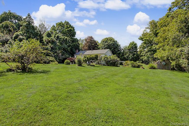 1564 Old Baldwin Road, Yorktown Heights, NY 10598
