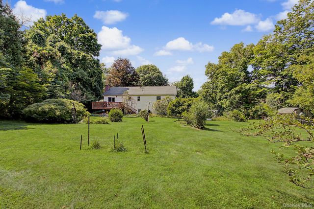 1564 Old Baldwin Road, Yorktown Heights, NY 10598