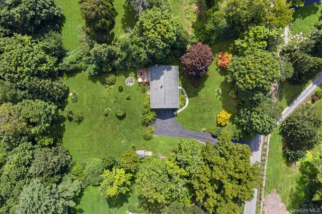 1564 Old Baldwin Road, Yorktown Heights, NY 10598
