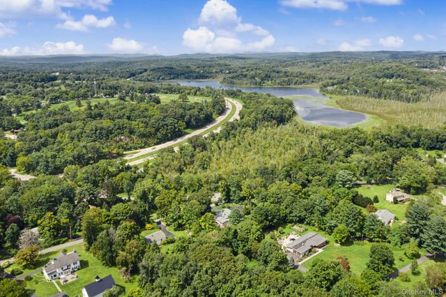 1564 Old Baldwin Road, Yorktown Heights, NY 10598