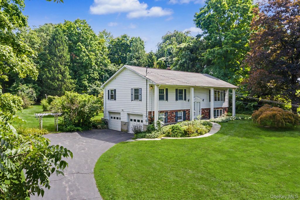 1564 Old Baldwin Road, Yorktown Heights, NY 10598 — exterior
