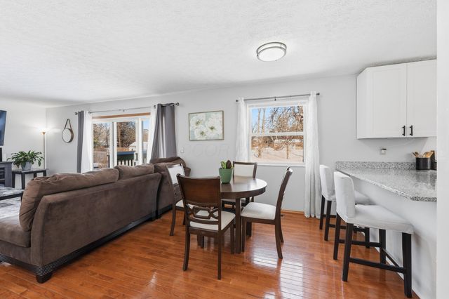 6638 Winbarr Way, Canal Winchester, OH 43110