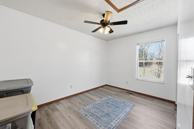 6638 Winbarr Way, Canal Winchester, OH 43110