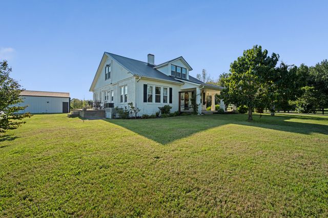 4525 Highway 231, S, Castalian Springs, TN 37031