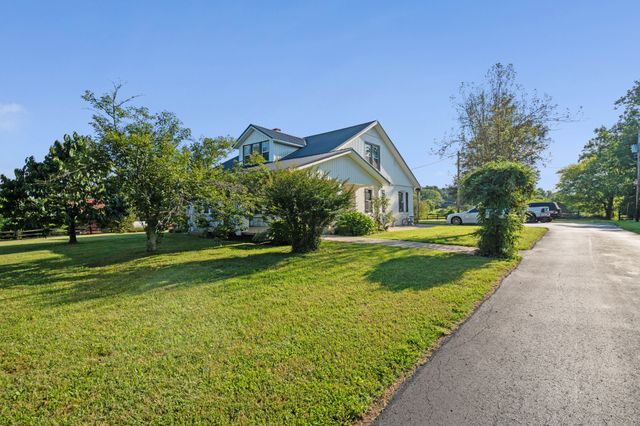 4525 Highway 231, S, Castalian Springs, TN 37031