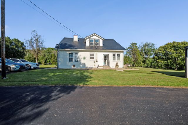 4525 Highway 231, S, Castalian Springs, TN 37031