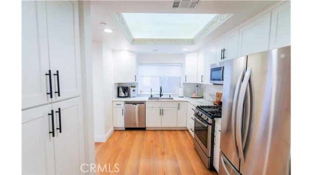 423 E Providencia, Burbank, CA 91501