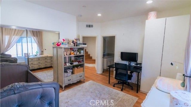 423 E Providencia, Burbank, CA 91501