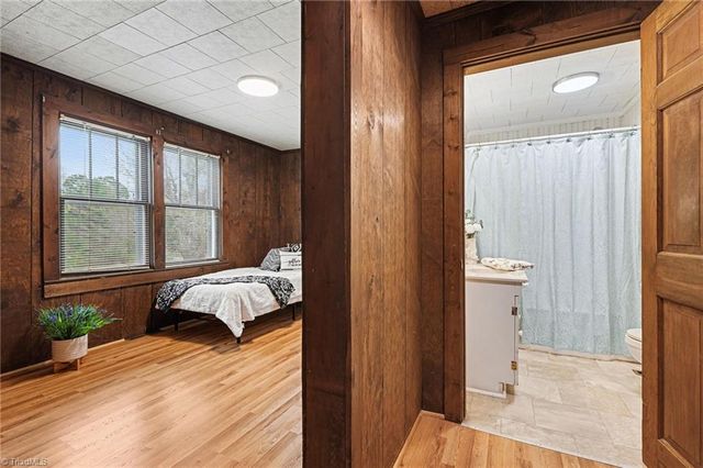 1937 HOOVER HILL Road, Asheboro, NC 27205