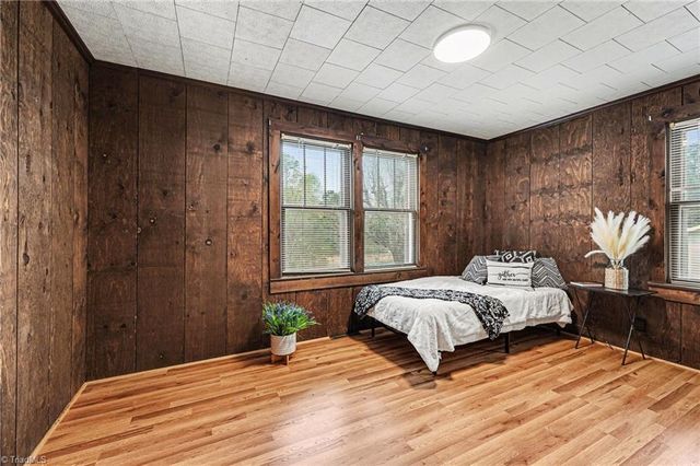 1937 HOOVER HILL Road, Asheboro, NC 27205