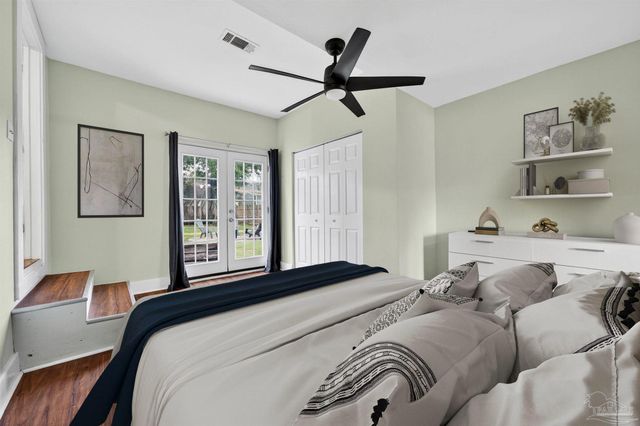 1410 W Gregory St, Pensacola, FL 32502