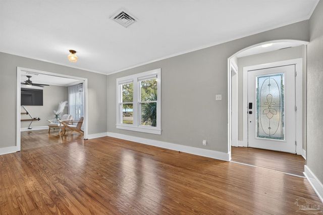 1410 W Gregory St, Pensacola, FL 32502