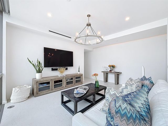 2000 S Ocean Dr 12A, Hallandale Beach, FL 33009