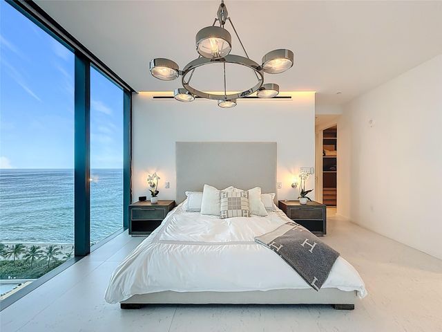 2000 S Ocean Dr 12A, Hallandale Beach, FL 33009