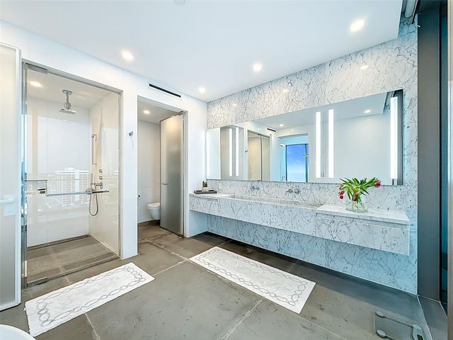 2000 S Ocean Dr 12A, Hallandale Beach, FL 33009