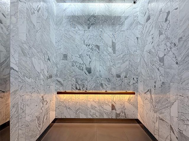 2000 S Ocean Dr 12A, Hallandale Beach, FL 33009