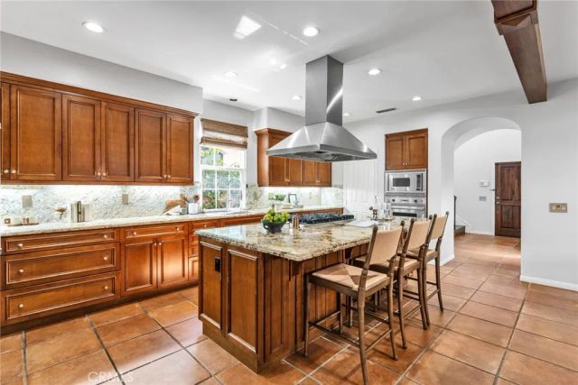 27 Torrey, Irvine, CA 92620