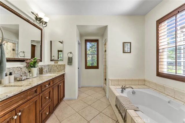 27 Torrey, Irvine, CA 92620