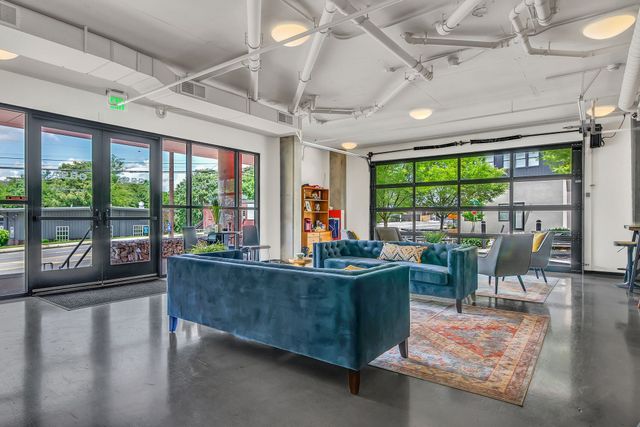 1900 12th Ave S Apt 311, Nashville, TN 37203