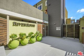 2974 Ripple Place 202, Los Angeles, CA 90039