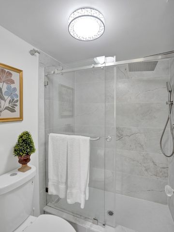 2551 NW 103rd Avenue 202, Sunrise, FL 33322