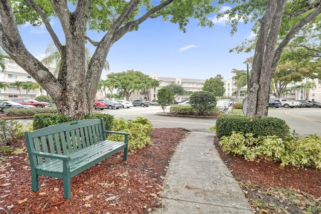 2551 NW 103rd Avenue 202, Sunrise, FL 33322