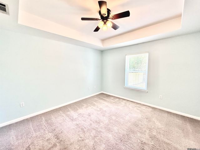 15253 E Bayou Dr, Prairieville, LA 70769