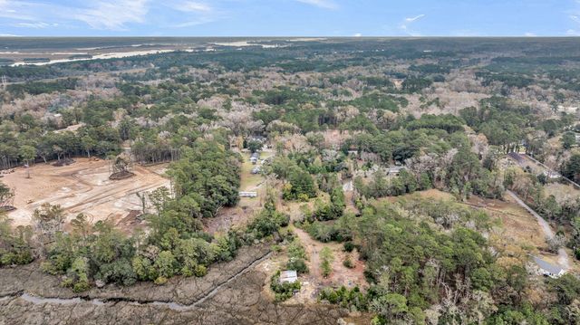 672 Main Road, Johns Island, SC 29455