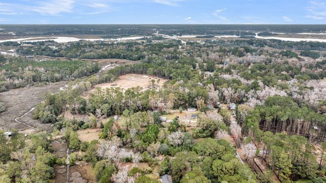 672 Main Road, Johns Island, SC 29455