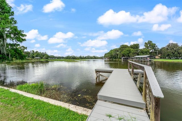 1002 LOVES POINT DRIVE, Leesburg, FL 34748