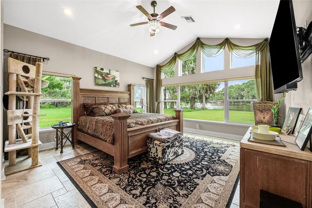 1002 LOVES POINT DRIVE, Leesburg, FL 34748