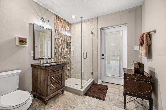 1002 LOVES POINT DRIVE, Leesburg, FL 34748