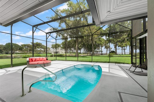 1002 LOVES POINT DRIVE, Leesburg, FL 34748
