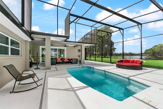 1002 LOVES POINT DRIVE, Leesburg, FL 34748