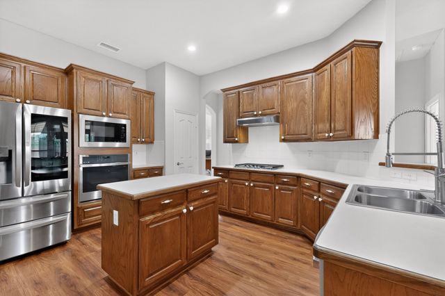 2312 Benwick Drive, Corinth, TX 76210