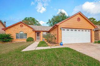410 Forest Hills Drive, League City, TX 77573